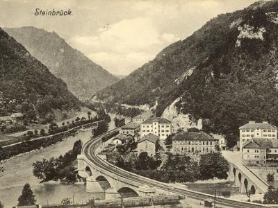 Zidani most na razglednici iz leta 1914 (Vir: Wikipedija)