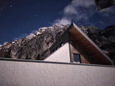 Poplave in rastoči stroški so zaustavili obnovo planinske koče (Foto: FB Frischaufov dom na Okrešlju)