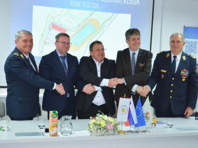 Regijski gasilski poligon v Višnji vas naj bi bil zgrajen do konca prihodnjega leta ali v začetku leta 2028. (Foto: Gasilska zveza Slovenije)