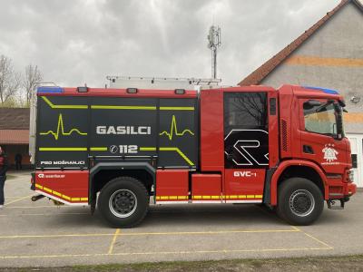 Z novim gasilskim vozilom bodo obeležili 50 let delovanja Prostovoljnega gasilskega društva Dobje. (Foto: PGD Dobje)