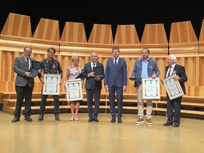 Župan Branko Kidrič je izročil priznanja letošnjim občinskih nagrajencem. (Foto: Štajerski val)