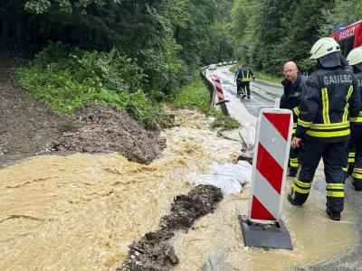 S hudourniškimi poplavami so se spopadali tudi gasilci v občini Dobrna. (Foto: FB Občina Dobrna)