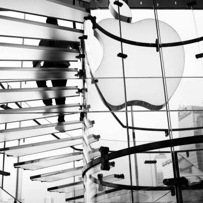 Apple, Meta, and the Robotics Revolution: What It Means for Your Business Today