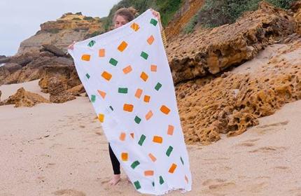 Poletna ruta poslikana z barvami Marabu Textil 