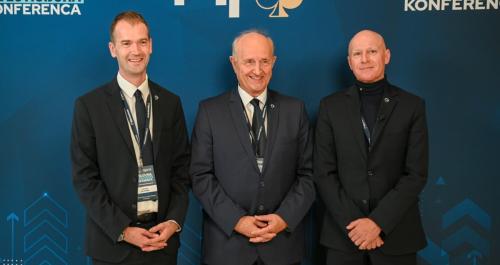 Odmevi konference PIK 2025: Dan navdiha, povezav in strateških pogledov v prihodnost