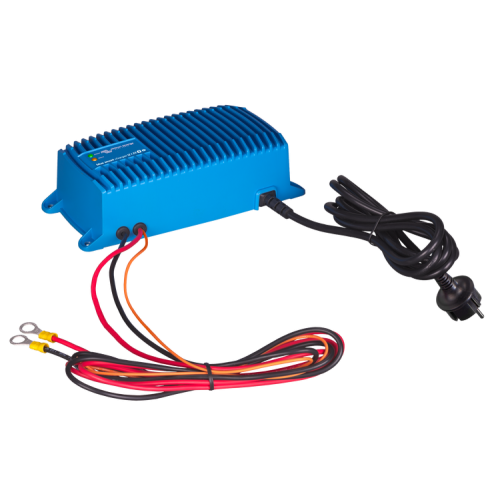 Victron Energy Polnilec Blue Smart IP67 12/13 (1)