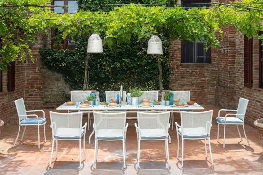 Miza in stoli ATHENA - EMU - Maros 