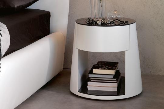 Nočna omarica NIGEL