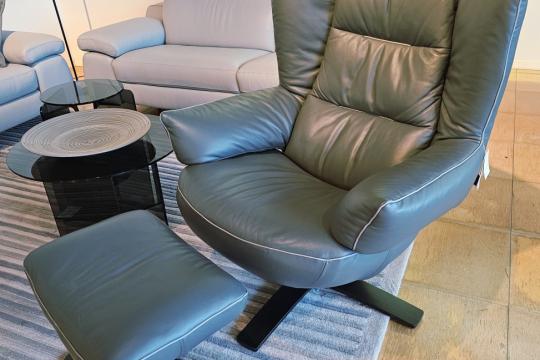 Počivalnik s taburejem RE-VIVE SHUTTLE -30%