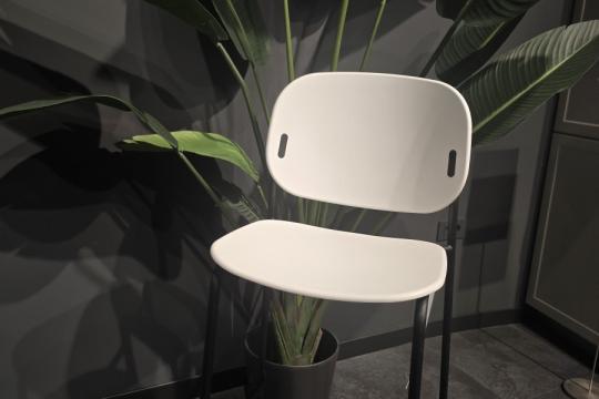 Polubarski stolac YO -40%