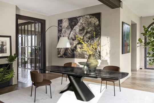 Stol AXIOM Calligaris
