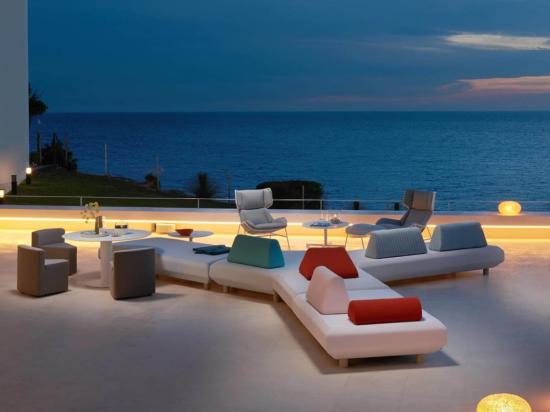 Vrtna modularna garnitura BENTO