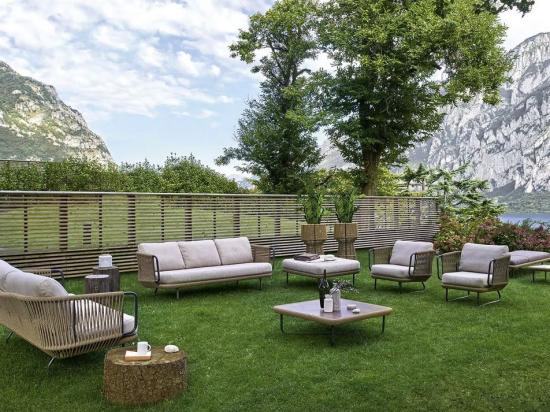 Vrtna garnitura BABYLON - Varaschin - Maros