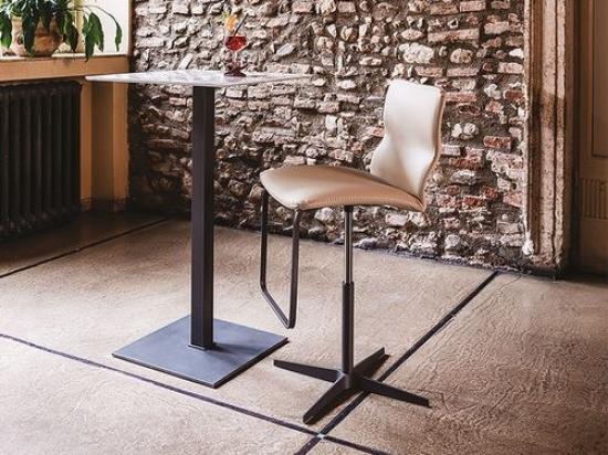 Barski stol VICTOR in VICTOR X