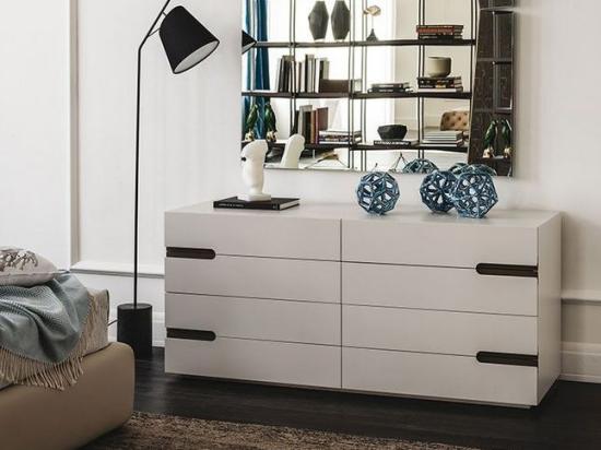 Komoda in nočna omarico CIRO