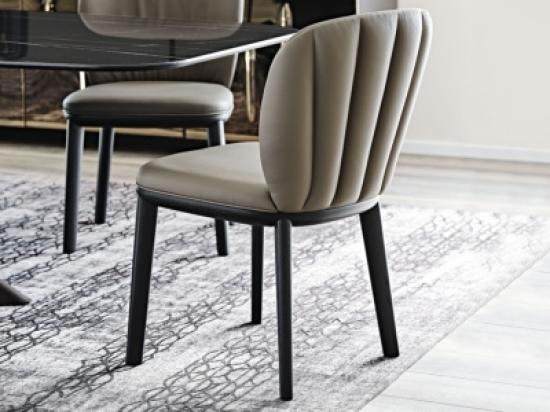 Stol CHRIS in CHRISHELL