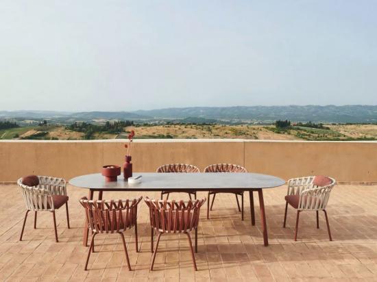 Miza EMMA in EMMA LOW - nižja izvedba