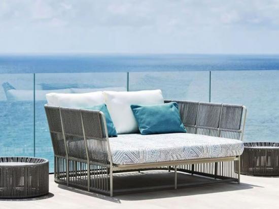 Vrtna postelja TIBIDABO - osnovna in verzija Compact