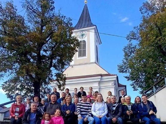 Društvo vokalna skupina Beli cvet