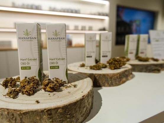 MANDA, Ruždija Ajdarpašić s.p.