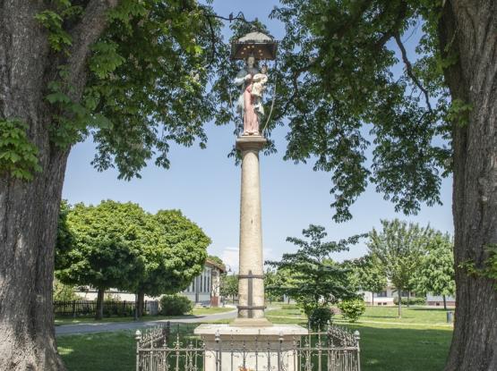 Po parkih preteklosti