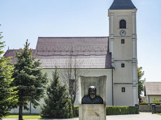 Po parkih preteklosti