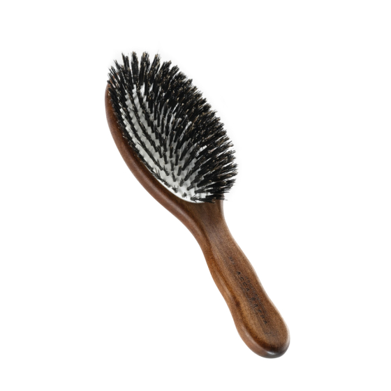 Ovalna lesena krtača