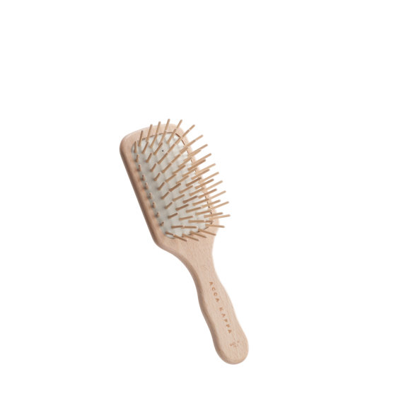 Ploščata krtača iz bukovega lesa potovalne velikosti