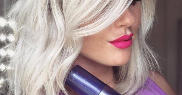 Vijolični šampon, ki je očaral blondinke