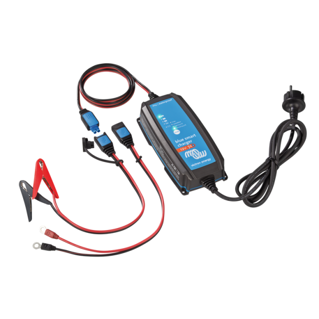 Victron Energy Blue Smart IP65 12/25 + priklopni kabli