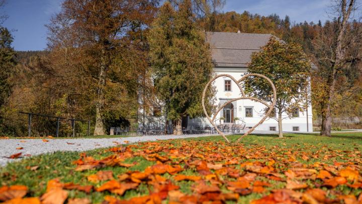 Dvorec Visoko. Foto: Jošt Gantar