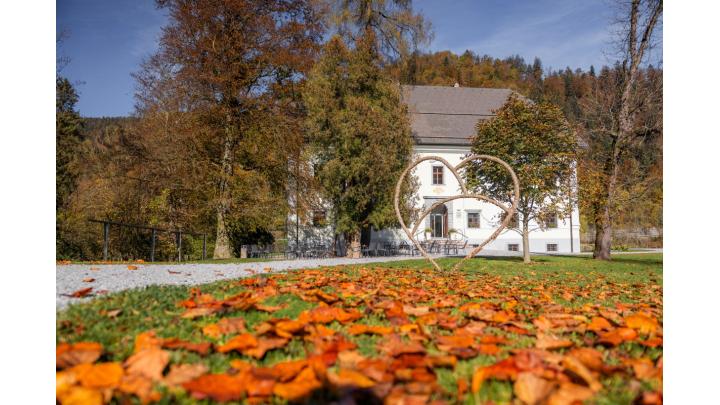 Dvorec Visoko. Foto: Jošt Gantar