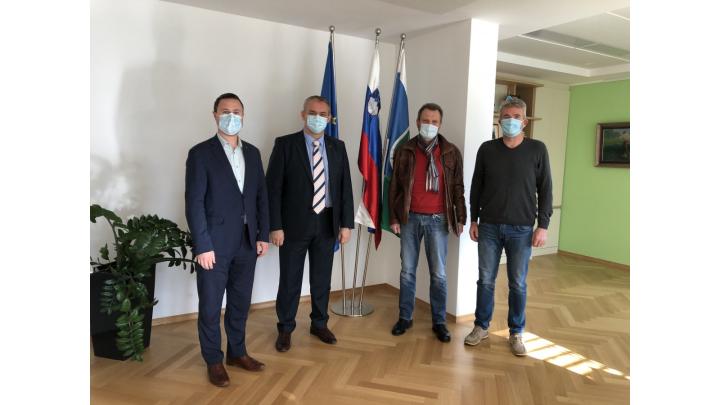 Žan Mahnič, Damijan Jaklin, Roman Kokalj in župan Milan Čadež