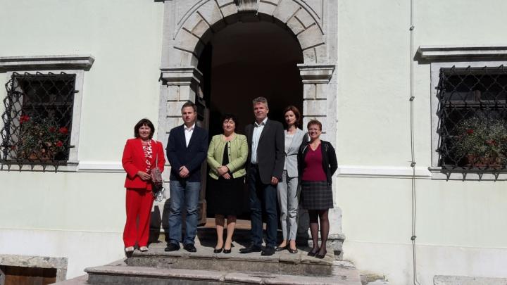 obisk ministrice za kulturo