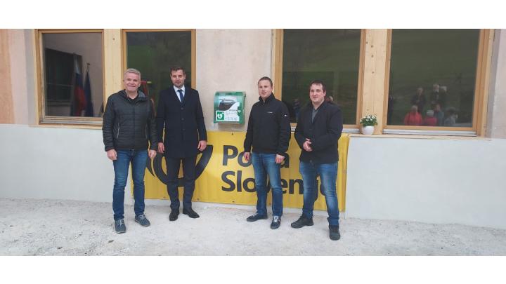 Milan Čadež, župan, Tomaž Kokot, generalni direktor Pošte Slovenije, Žan Mahnič, državni sekretar za nacionalno varnost v kabinetu predsednika Vlade, in in Damjan Košir, svetnik Krajevne skupnosti Gorenja vas