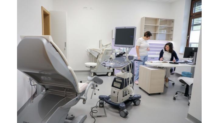 Nova ginekološka ambulanta, kjer bo delo v njej dvakrat na teden opravljala zdravnica Eva Torkar, dr. med., spec. ginek. in porod.. Foto: Tina Dokl