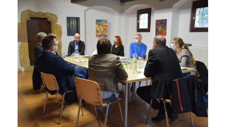 	Župani štirih občin za skupen razvoj Polhograjskega hribovja. Foto: Lucija Oblak