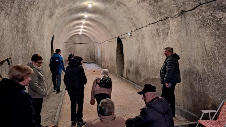 Balinanje v podzemni utrdbi na Golem vrhu je posebno doživetje. Foto: Jure Ferlan