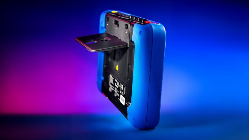 METREL MI 2992 Power Analyser, Handheld, three-phase Class A power quality analyser with 10.1” colour touchscreen for live and historical measurement analysis. Ideal for energy monitoring, harmonics and flicker analysis, and industrial measurement