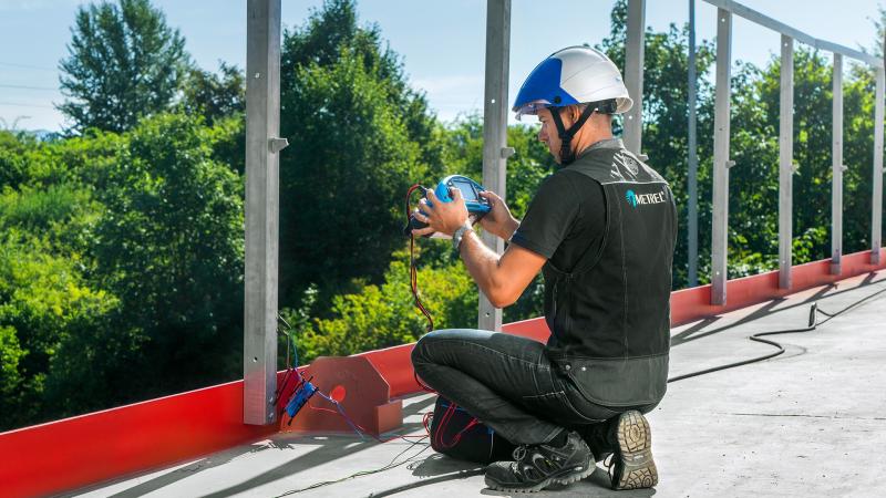 MI 3288 Earth Insulation Tester