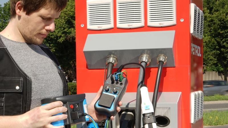 A 1532 XA EVSE adaptador