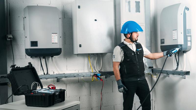 MI 3325 MultiServicerXD