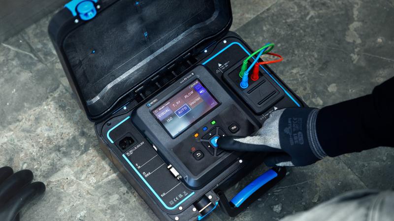 MI 3114 Comprobador de FV