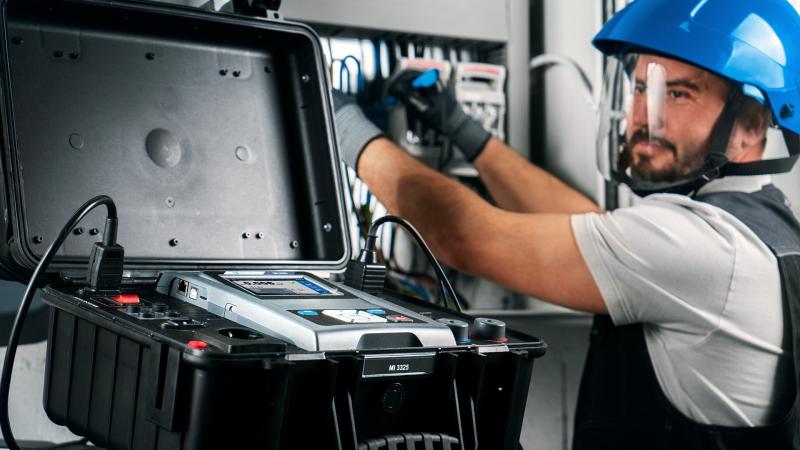 MI 3325 MultiServicerXD