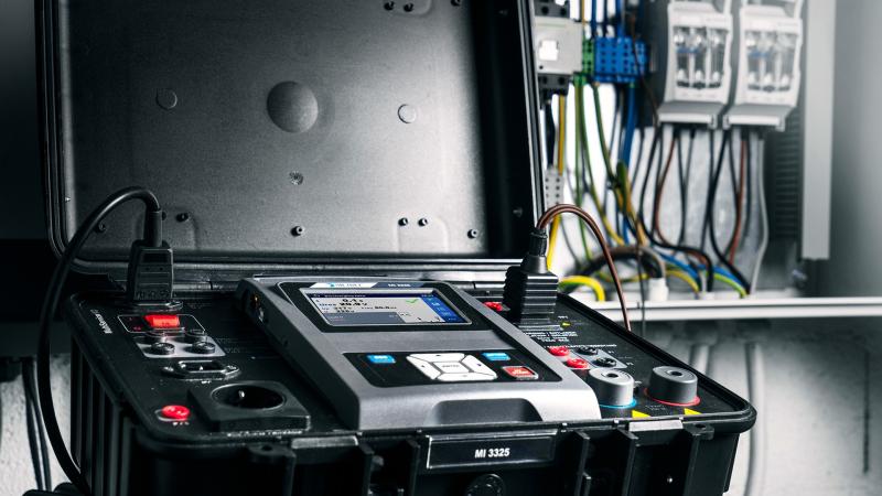 MI 3325 MultiServicerXD