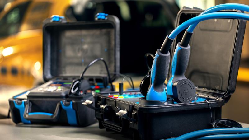 A 1832 Mode 3 Charging Cable Adapter