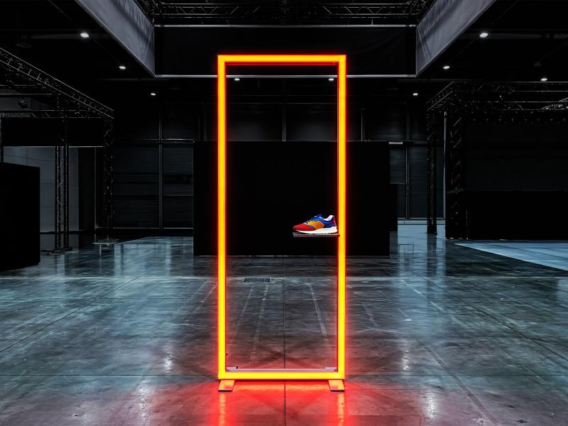 LINEUP SHELF - PREVIEW