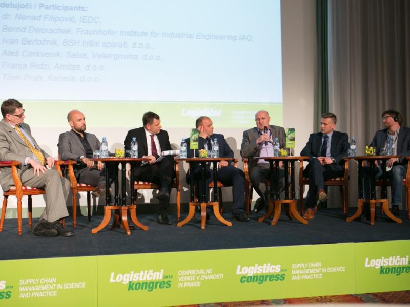 Okrogla miza o kadrih