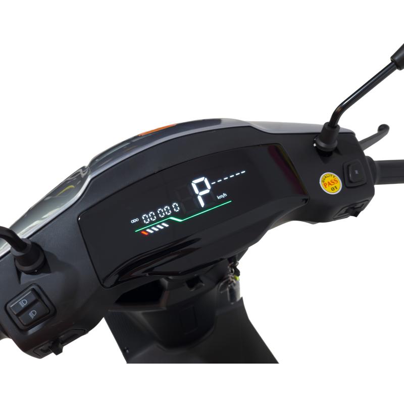 YADEA RN električni skuter, Črna