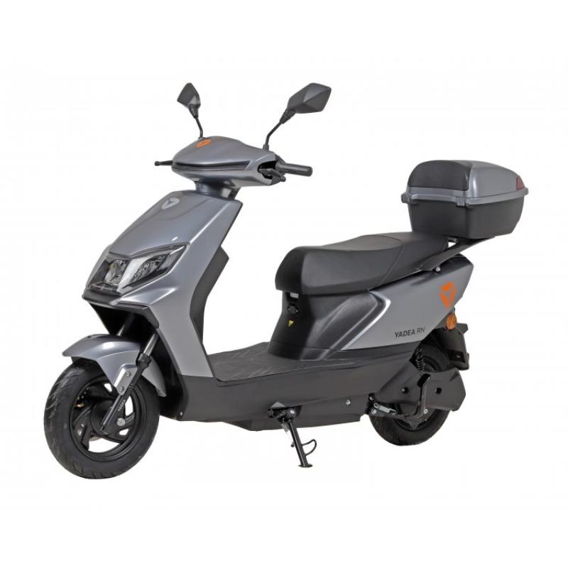 YADEA RN električni skuter, Črna